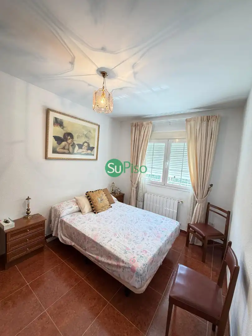 Detached house with garden for sale in Avenida Rufino Rubio 10, imagen 11