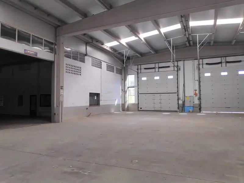 Industrial buildings for sale in Zafra
