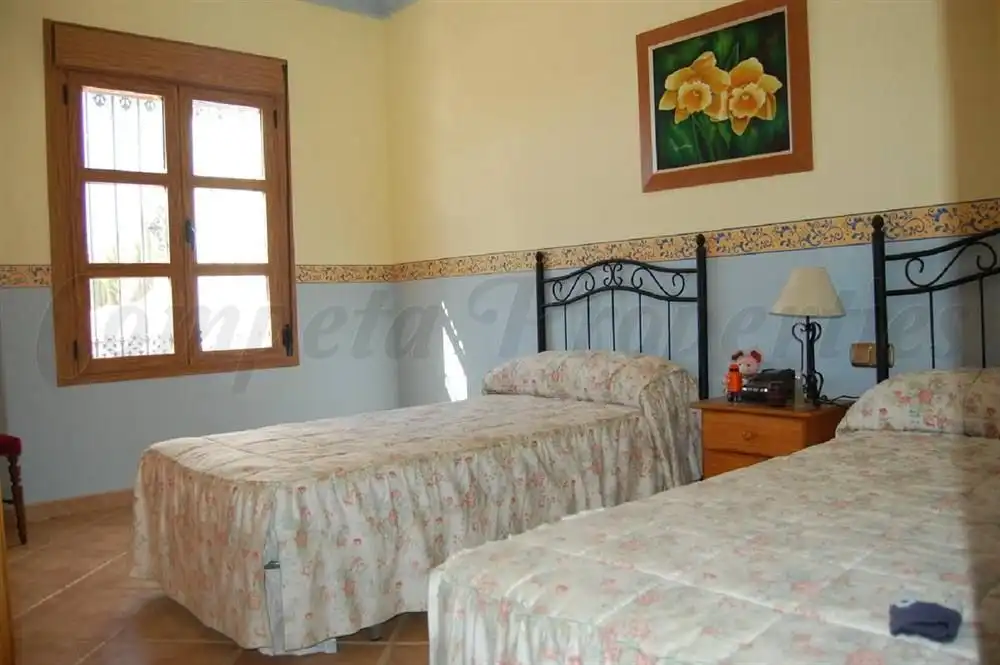 Casa amb piscina en venda a Sedella, imagen 9