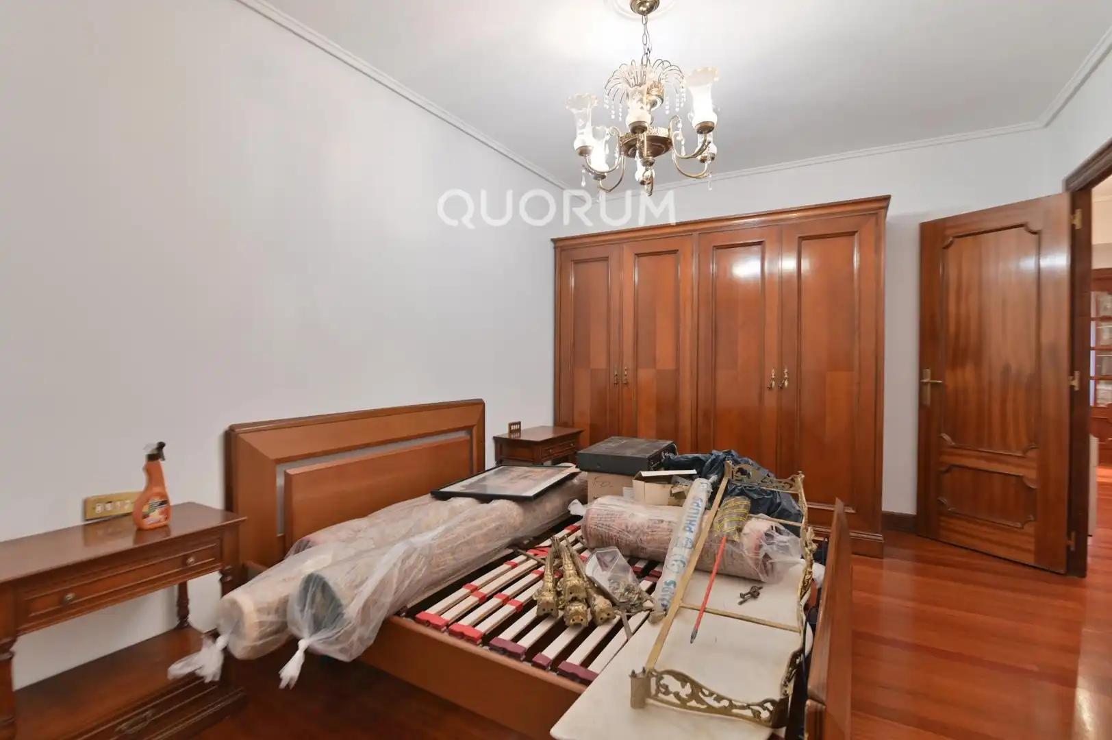 Habitación de Piso en venta en Bilbao  con Calefacción y Balcón