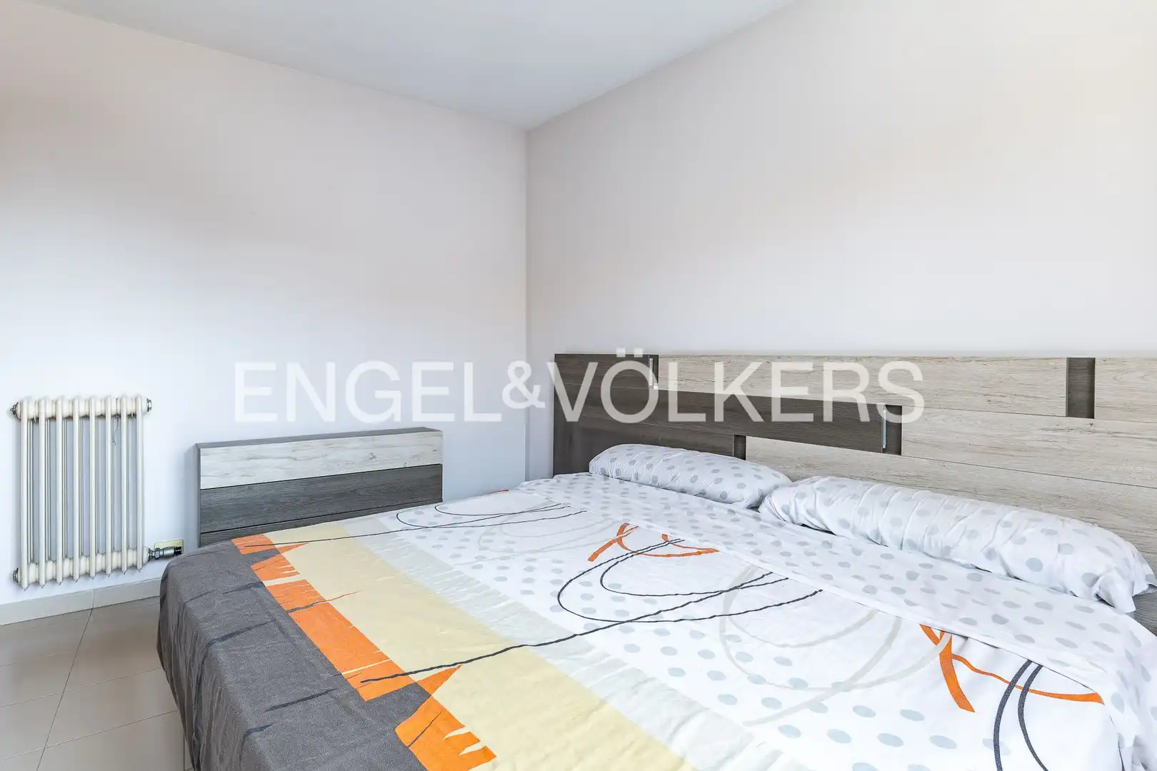 Habitación de Casa adosada en venta en Castellar del Vallès con Aire acondicionado, Calefacción y Terraza