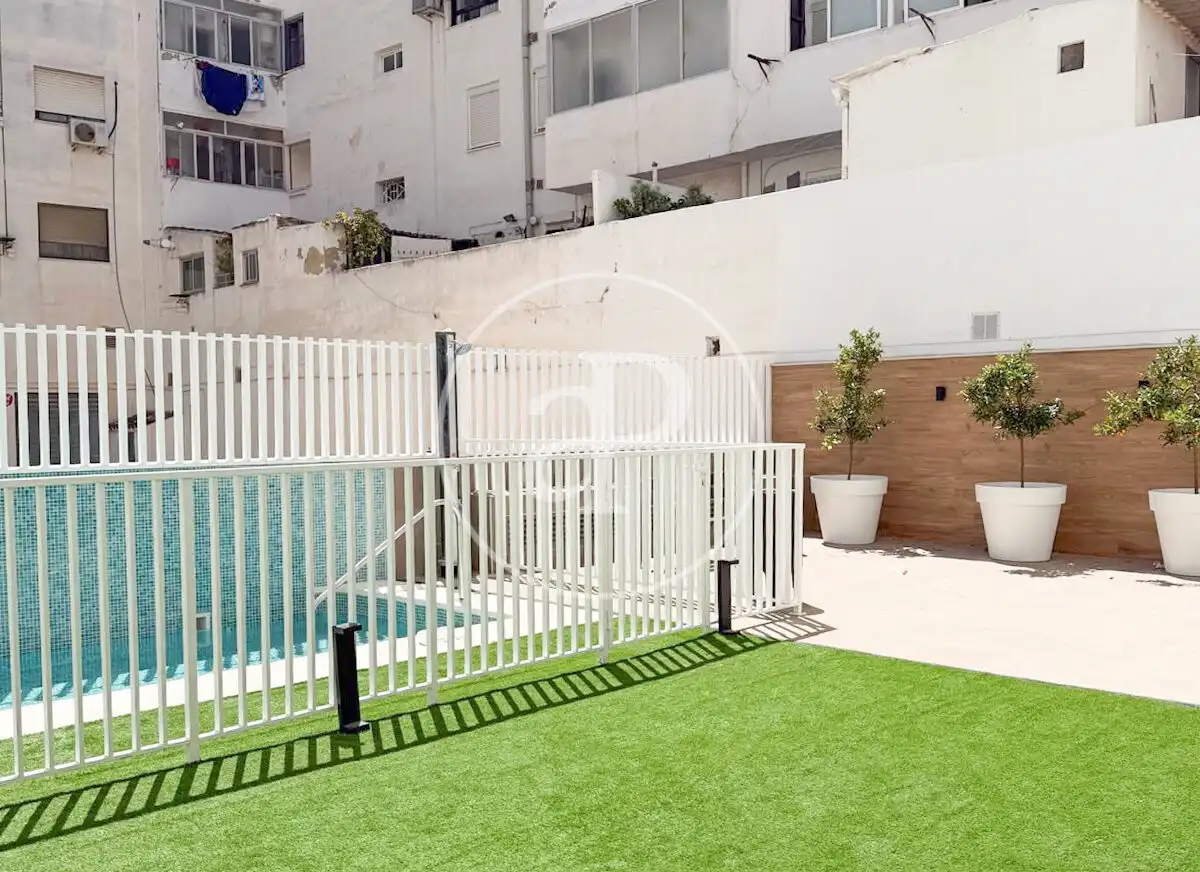 Piscina de Piso en venta en Valencia con Aire acondicionado, Calefacción y Terraza