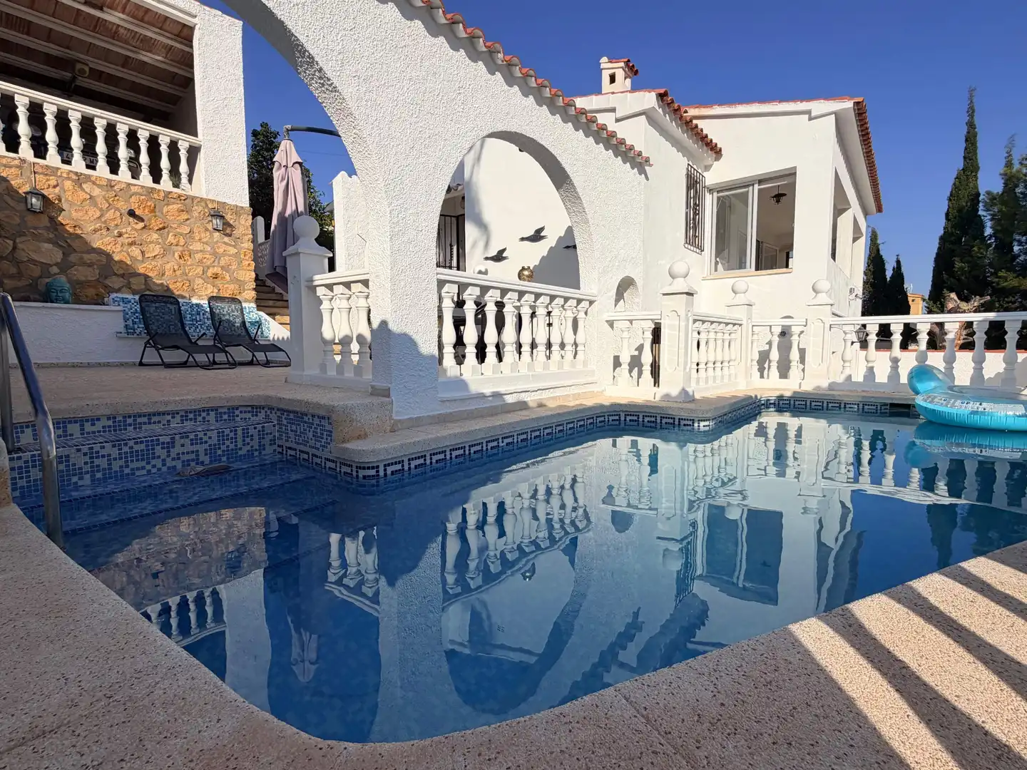 Piscina de Casa o xalet en venda en La Nucia