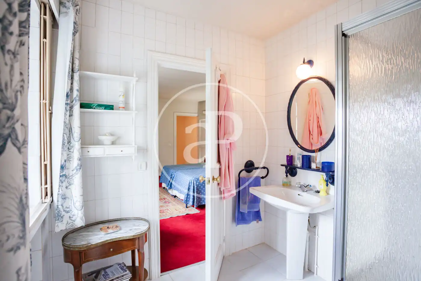 Bathroom of Houses for sale in Madrid  with Heating, Private garden and Terrace