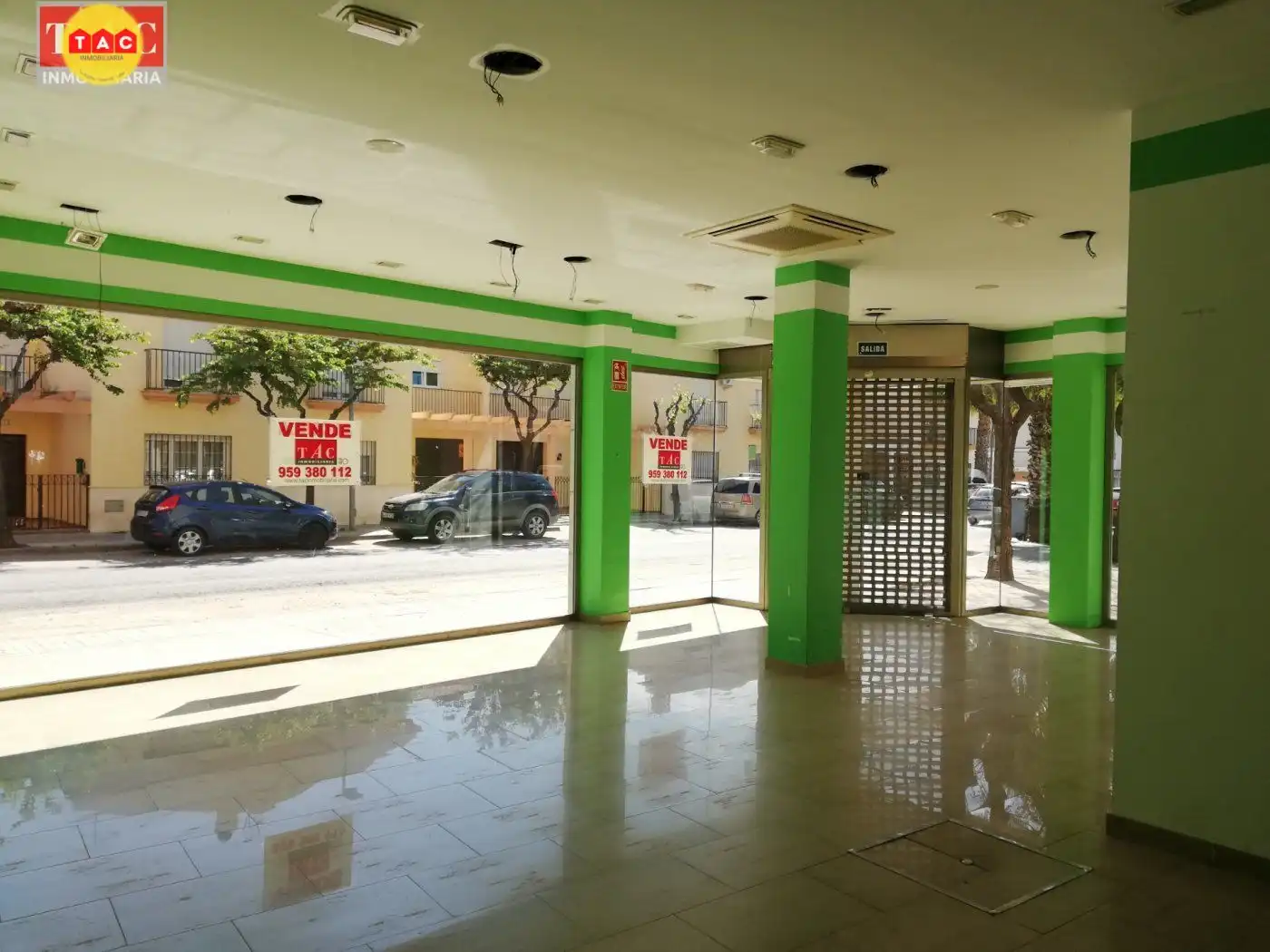 Local comercial en alquiler en Lepe, imagen 2