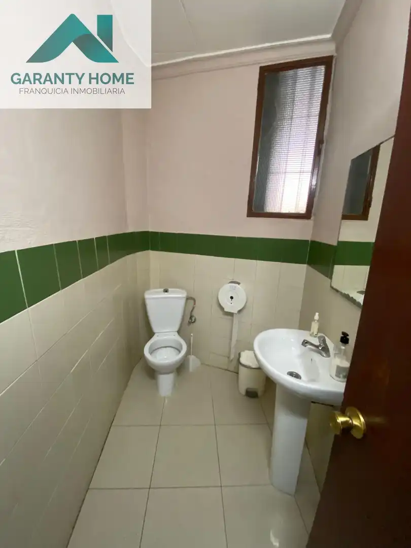 Baño de Casa o chalet en venta en Lucena con Aire acondicionado, Jardín privado y Terraza