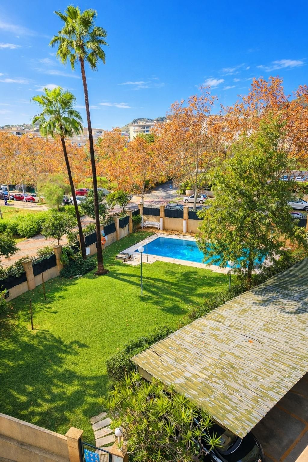 Piscina de Piso de alquiler en Málaga Capital con Aire acondicionado, Terraza y Piscina comunitaria