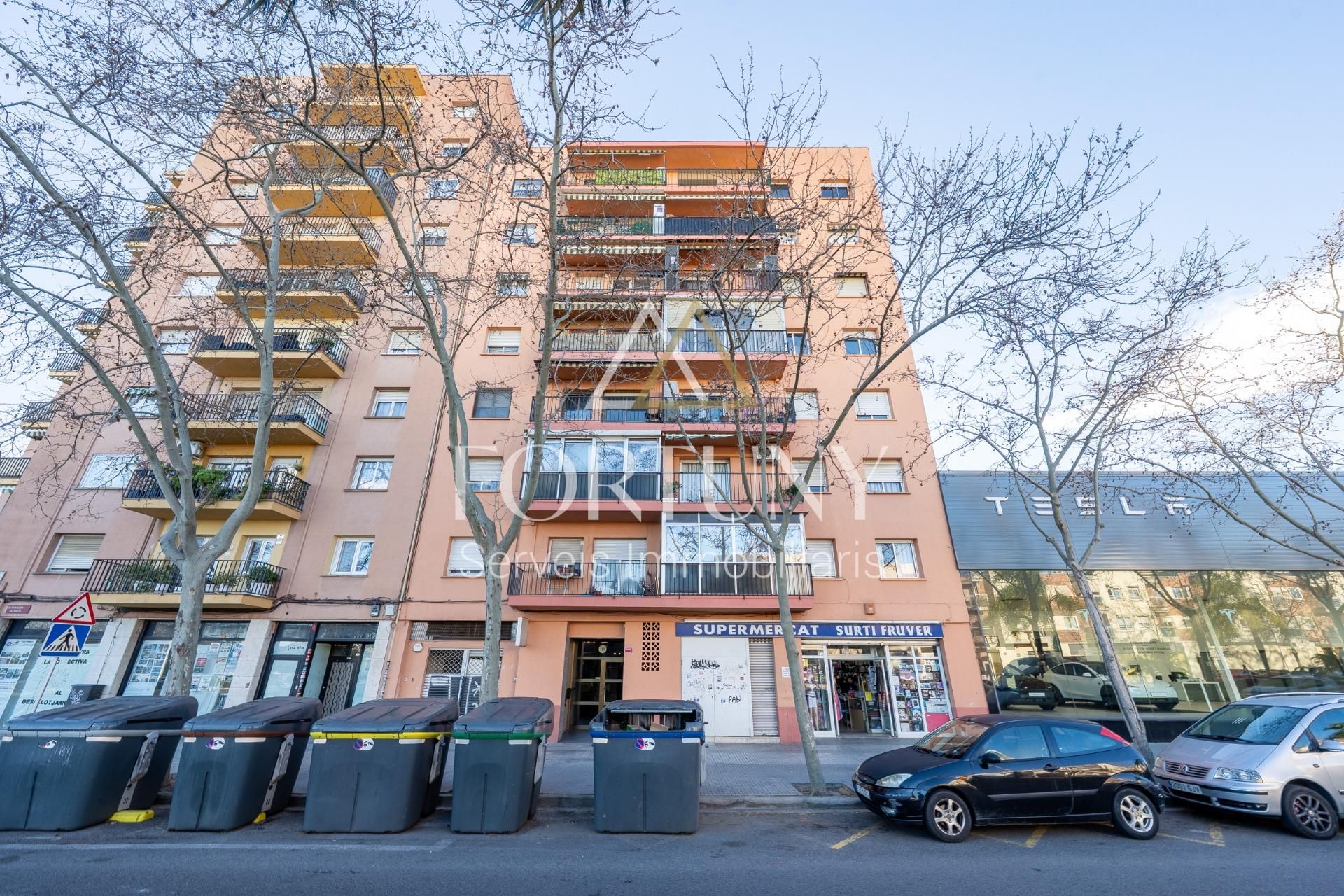 Vista exterior de Pis en venda en Reus amb Balcó