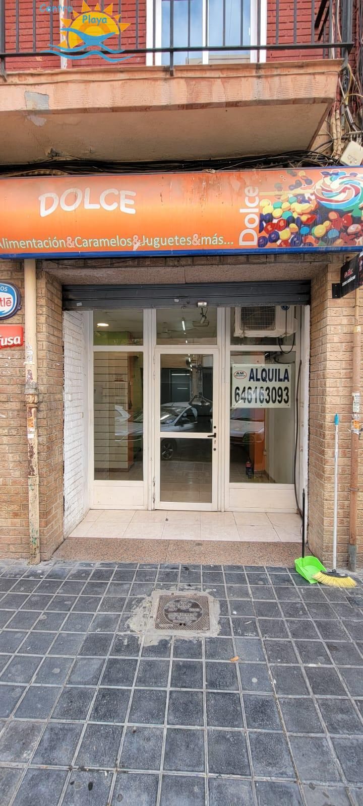 Local de lloguer a  Fontanares , 43, Safranar, Patraix,  Valencia Capital