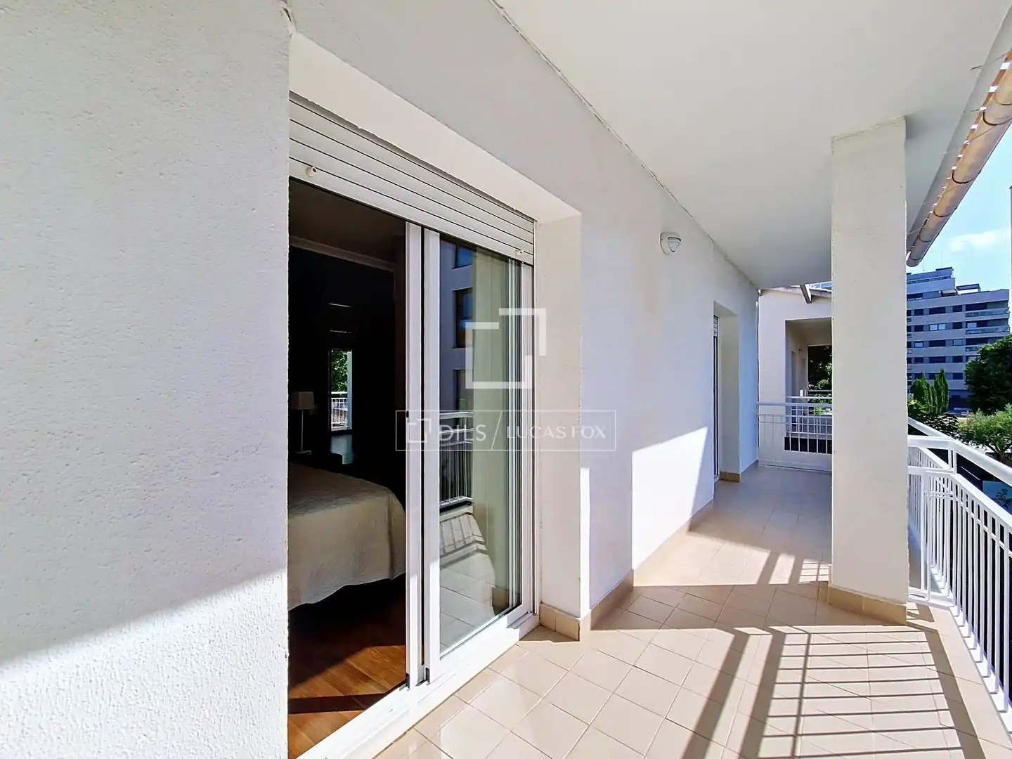Balcony of Houses for sale in Vilanova i la Geltrú  with Air Conditioner, Heating and Private garden