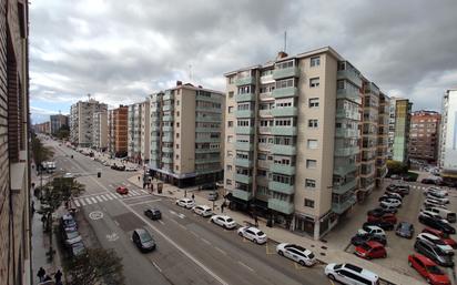 Außenansicht von Wohnung zum verkauf in Burgos Capital