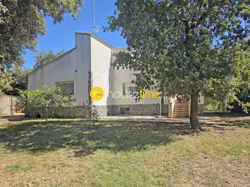 House for sale in La Roca del Vallès