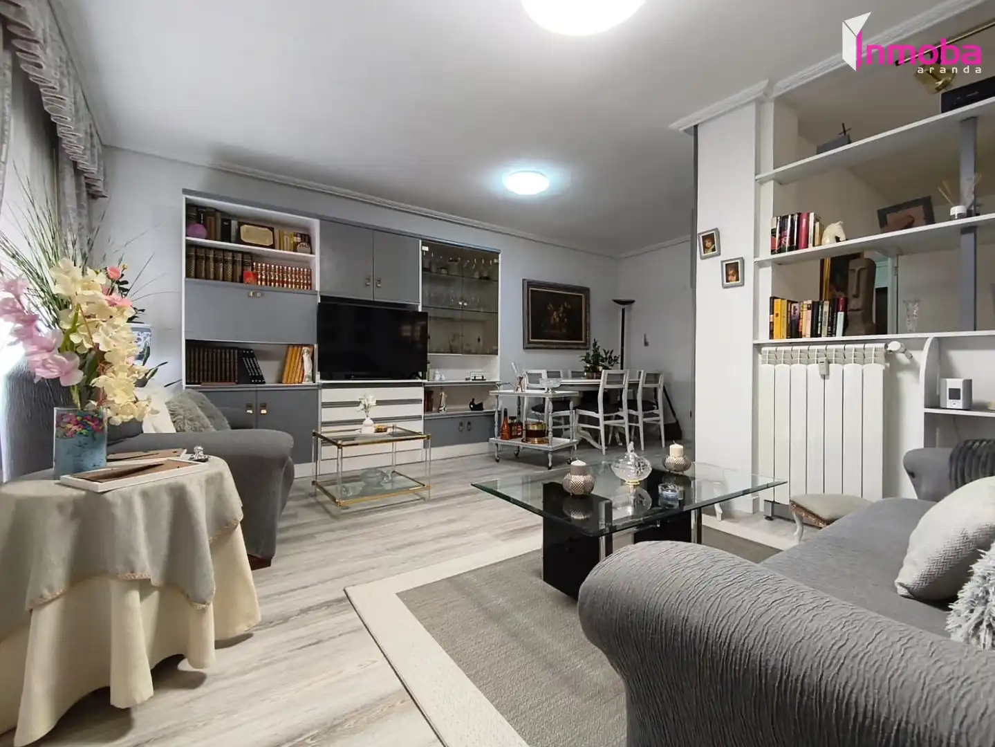 Sala d'estar de Pis en venda en Aranda de Duero amb Calefacció, Terrassa i Forn