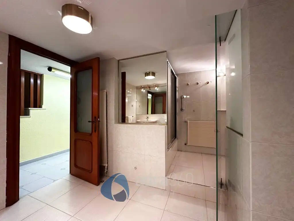Houses for sale in Lardero  with Air Conditioner, Heating and Private garden