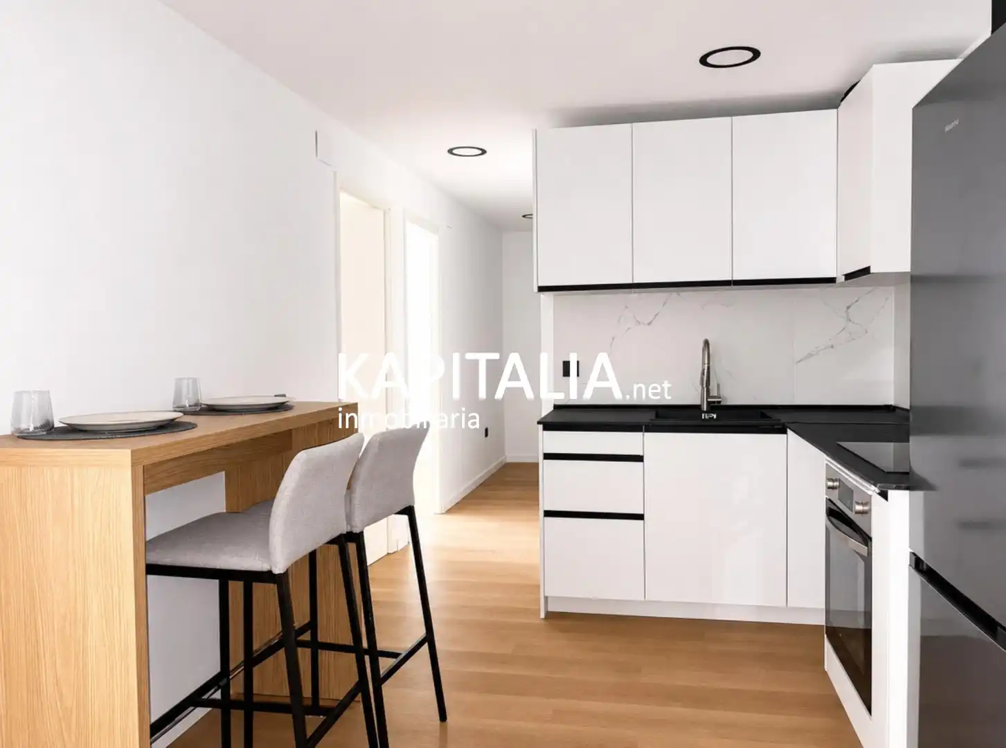 Küche von Wohnung zum Verkauf in Ontinyent mit Parkett und Balkon