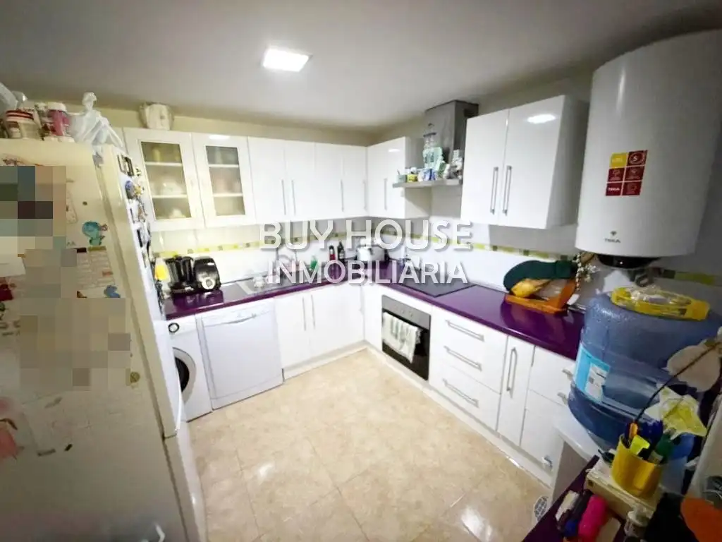 Cocina de Piso en venta en Cedillo del Condado