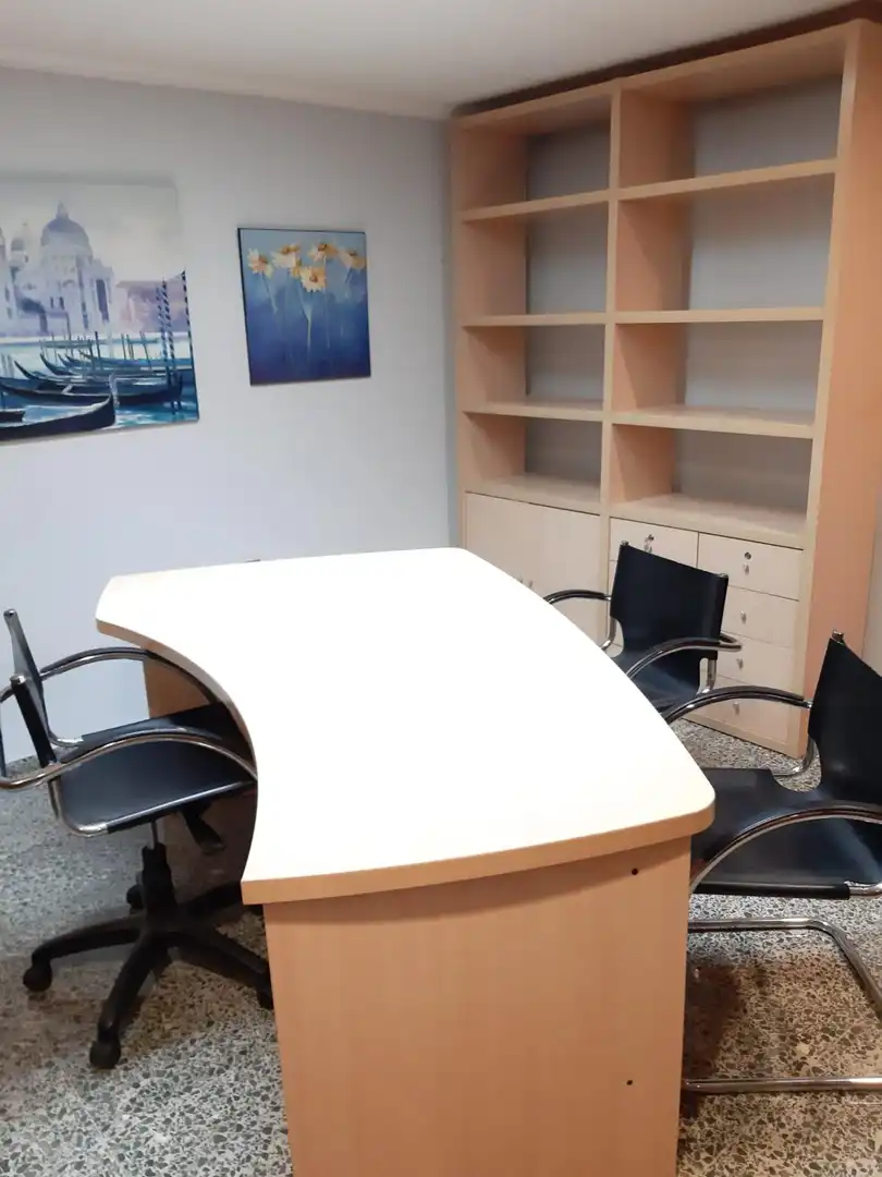 Oficina en venta en Elda