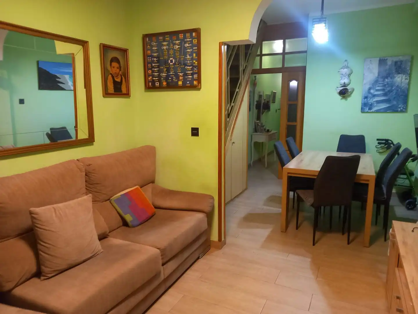 Sala d'estar de Casa o xalet en venda en Cartagena amb Aire condicionat i Moblat