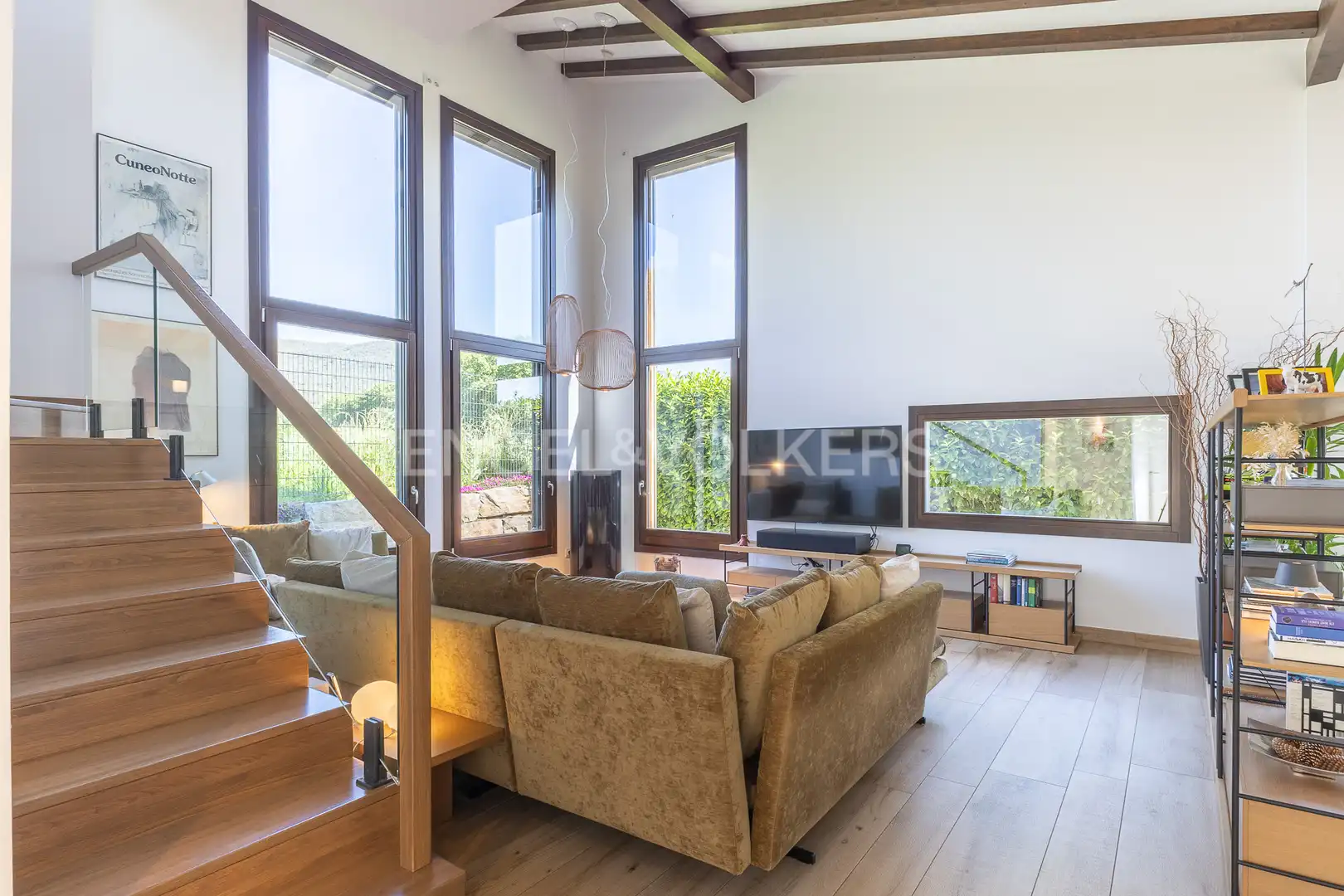 Sala d'estar de Casa o xalet en venda en Sant Esteve de Palautordera amb Aire condicionat, Calefacció i Jardí privat