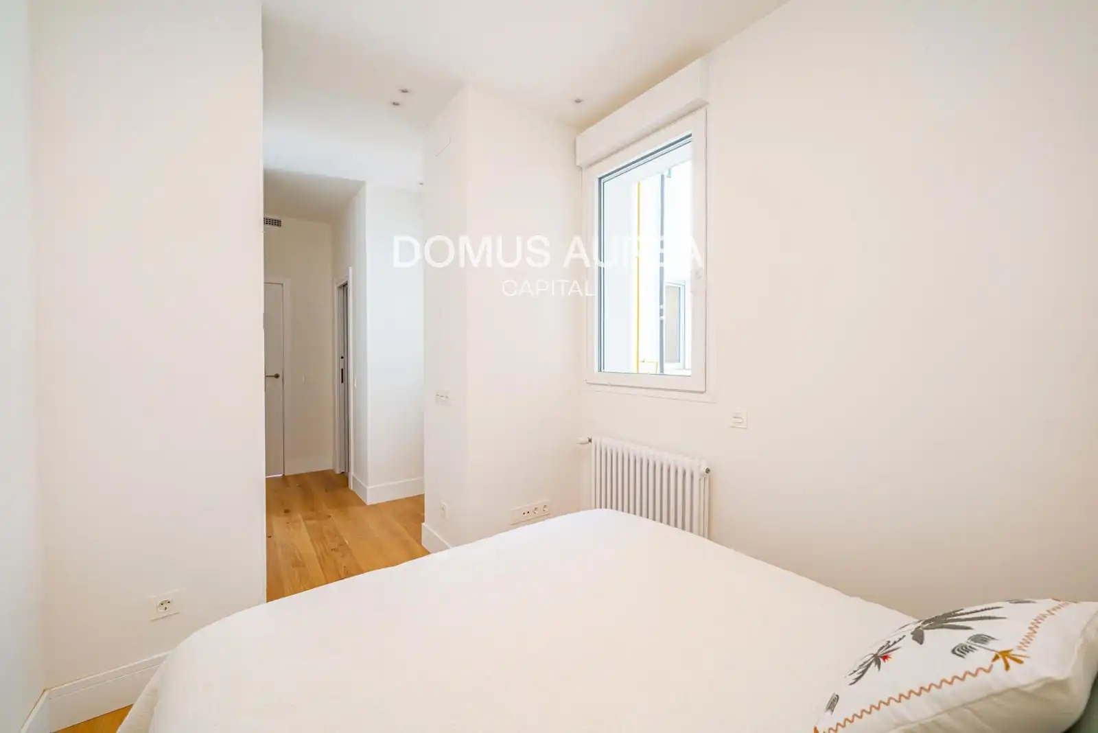Bedroom of Flat for rent in Madrid  with Air Conditioner, Heating and Parquet flooring
