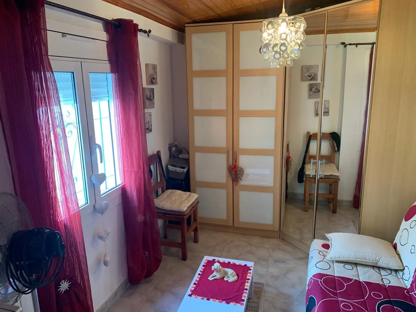 Habitación de Casa adosada en venta en Roses con Aire acondicionado, Calefacción y Jardín privado