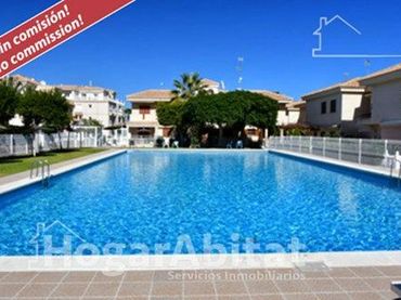 Casa a schiera con piscina in vendita a Calle del Pintor Ribera-Playa Flamenca