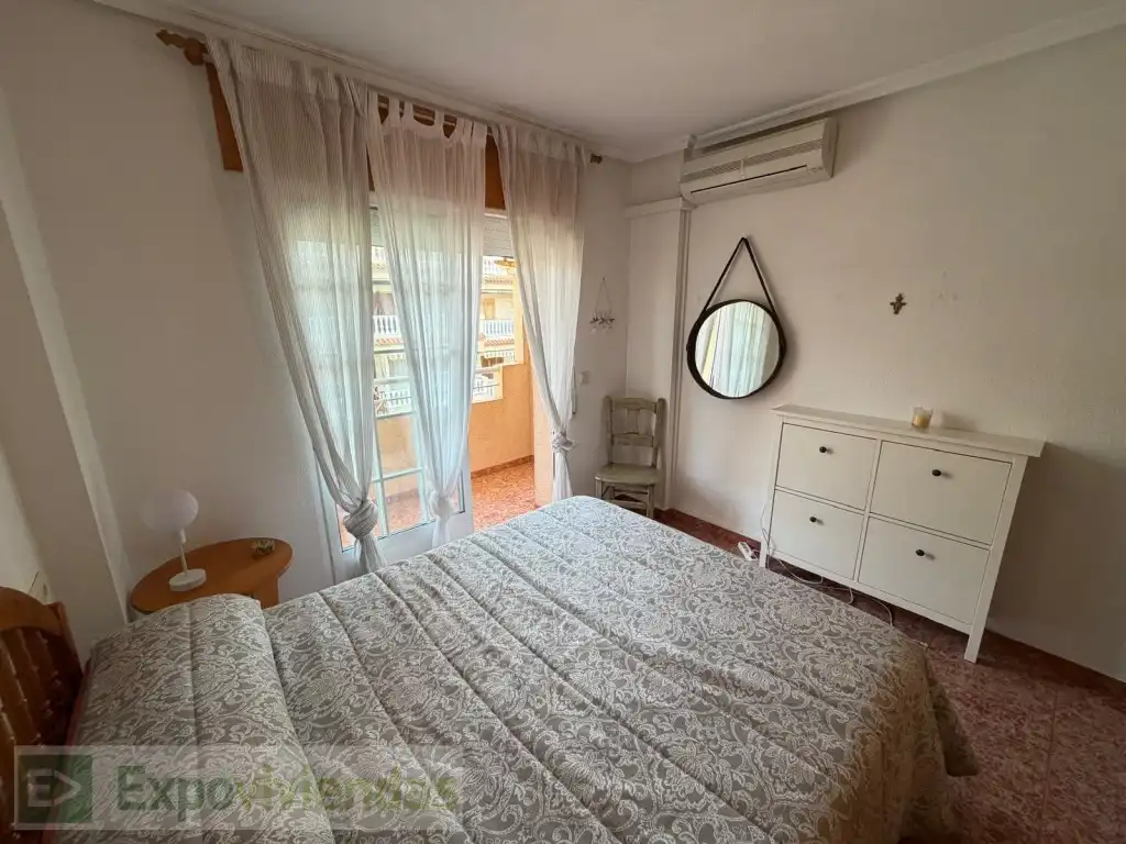 Dormitori de Dúplex en venda en Pilar de la Horadada