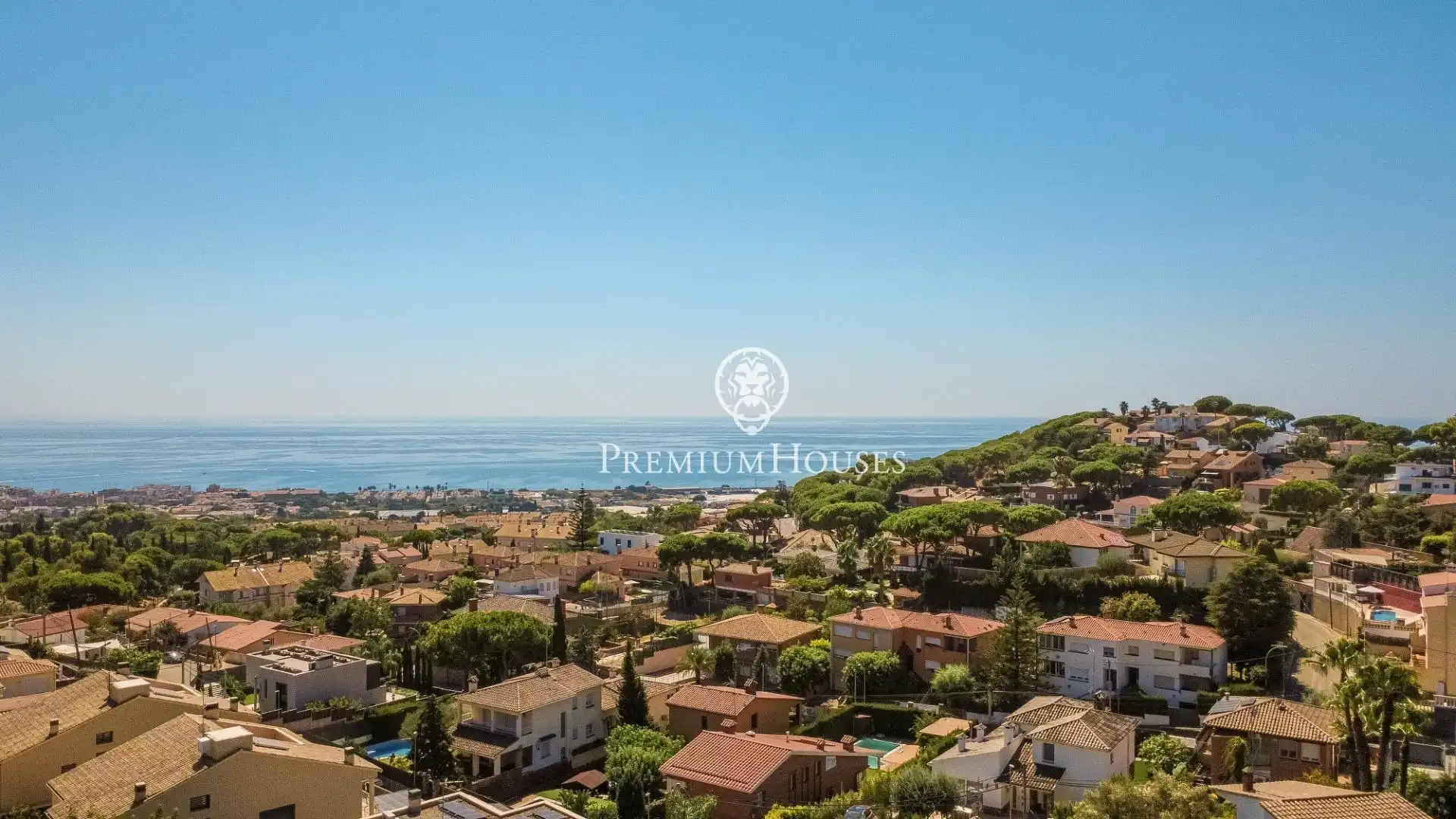 Vista exterior de Casa o chalet en venta en Premià de Dalt con Aire acondicionado, Calefacción y Jardín privado