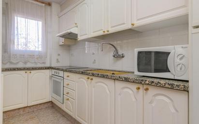 Kitchen of Flat for sale in Manresa  with Heating, Terrace and Storage room