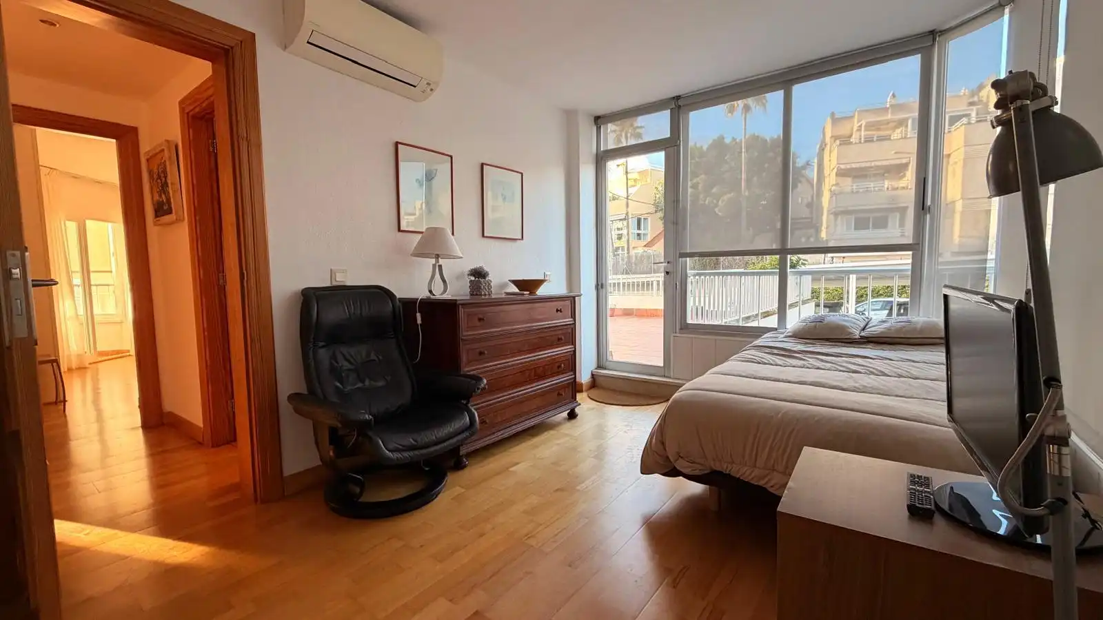 Dormitori de Pis en venda en  Palma de Mallorca amb Aire condicionat, Terrassa i Piscina comunitària