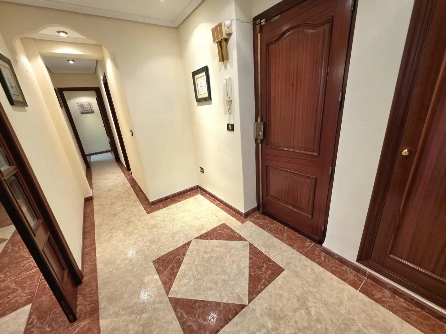 Piso en venta en Plaza Illes Columbretes