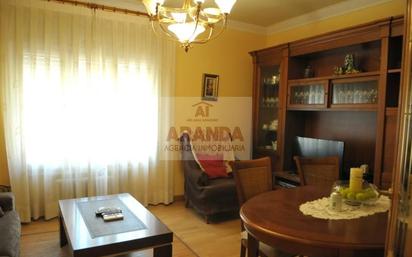 Living room of Flat for sale in  Zaragoza Capital  with Air Conditioner and Heating