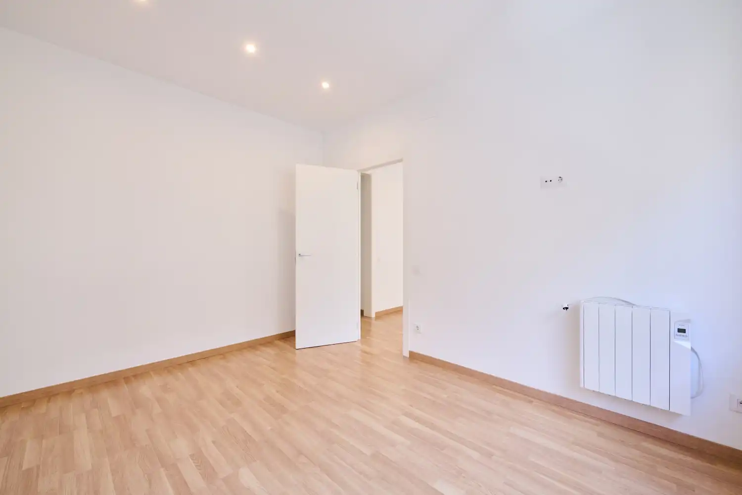 Habitación de Piso en venta en Barcelona con Aire acondicionado, Calefacción y Horno