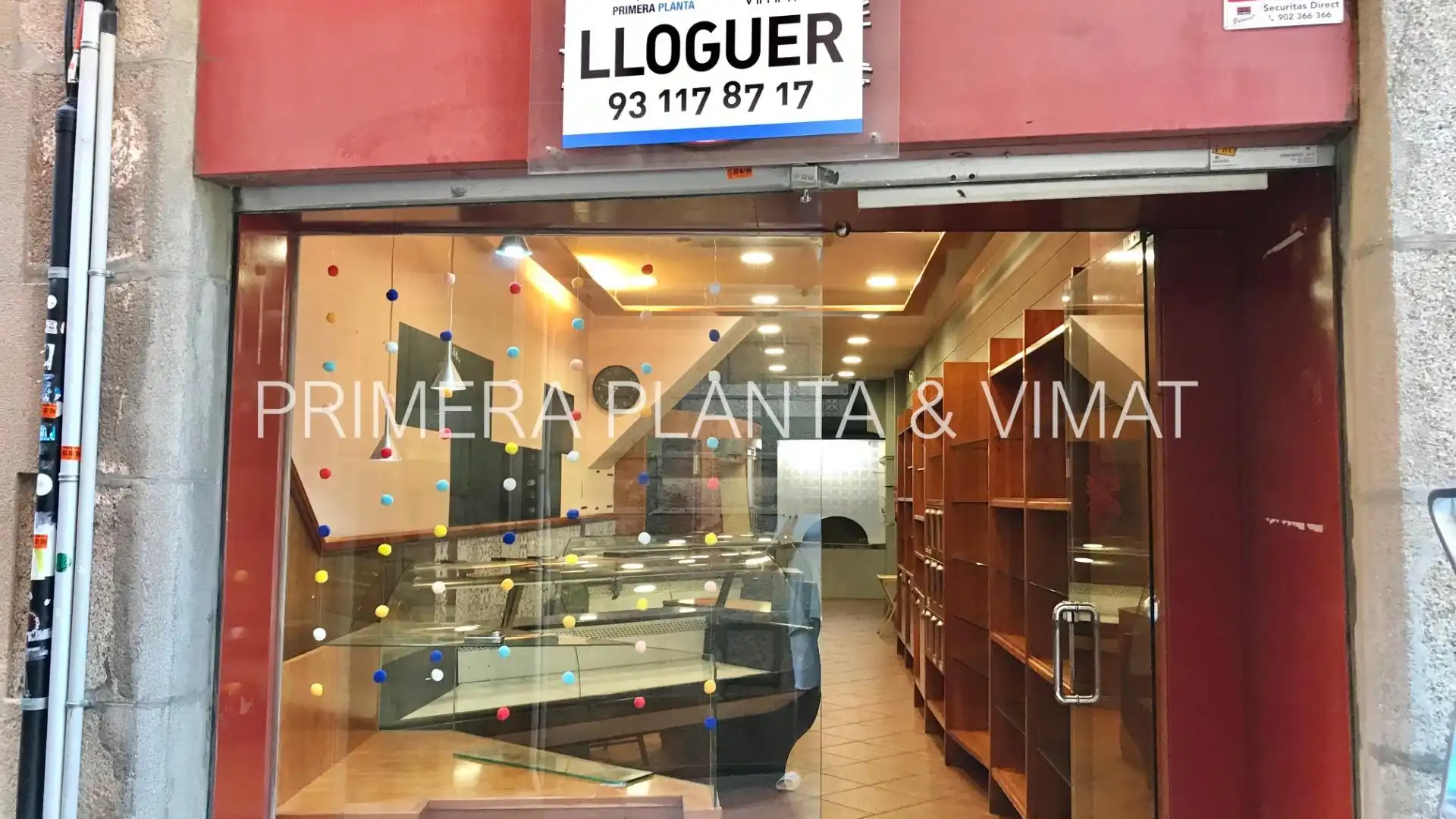 Local de alquiler en Carrer SANTA MARIA, Centre