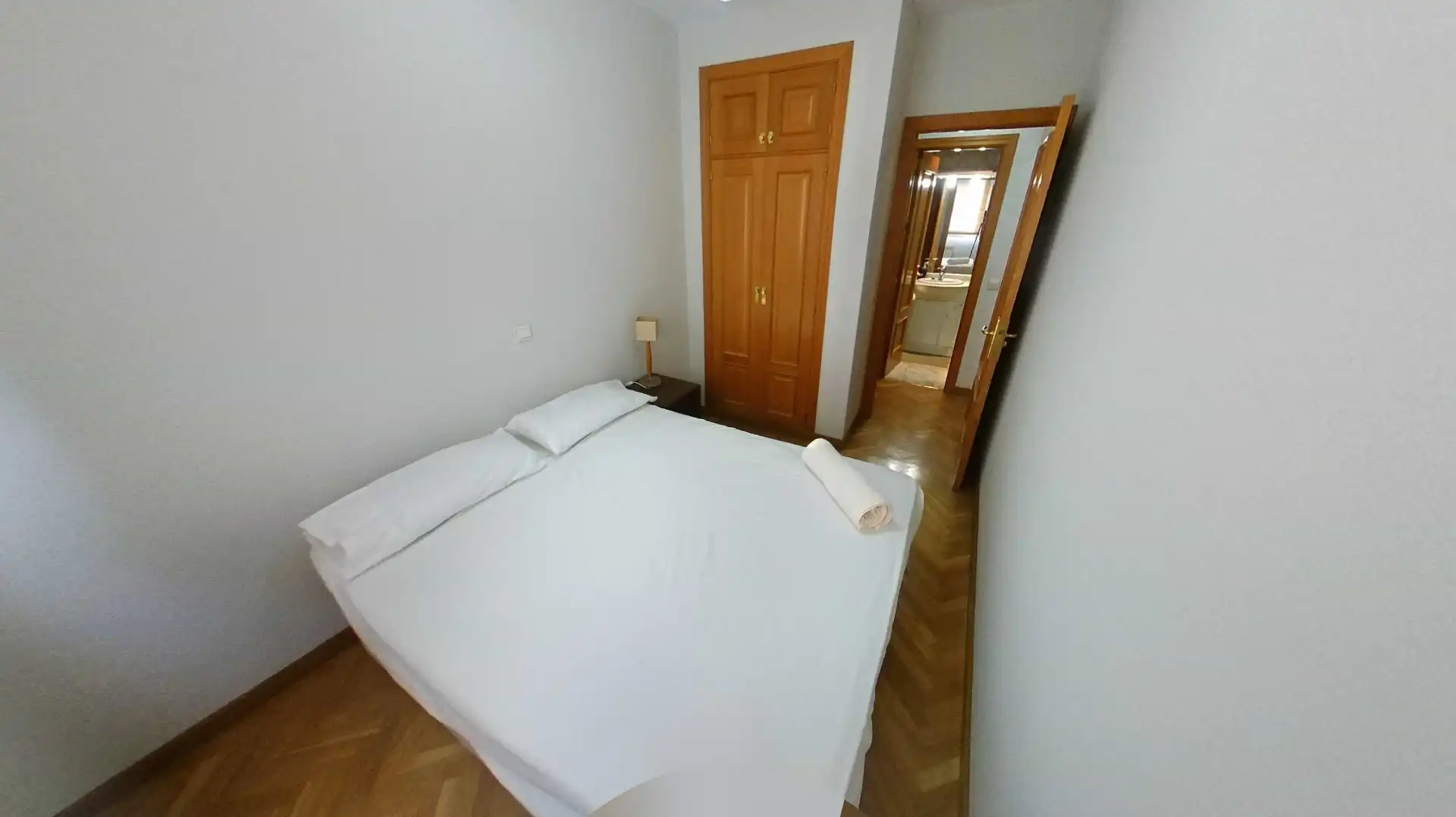 Flat for rent in Calle de Rafael Bergamín, San Juan Bautista