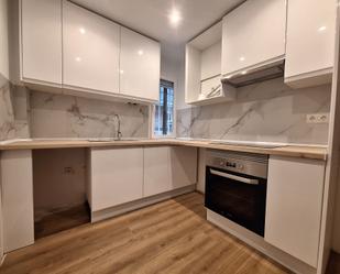 Kitchen of Flat for sale in  Madrid Capital  with Heating