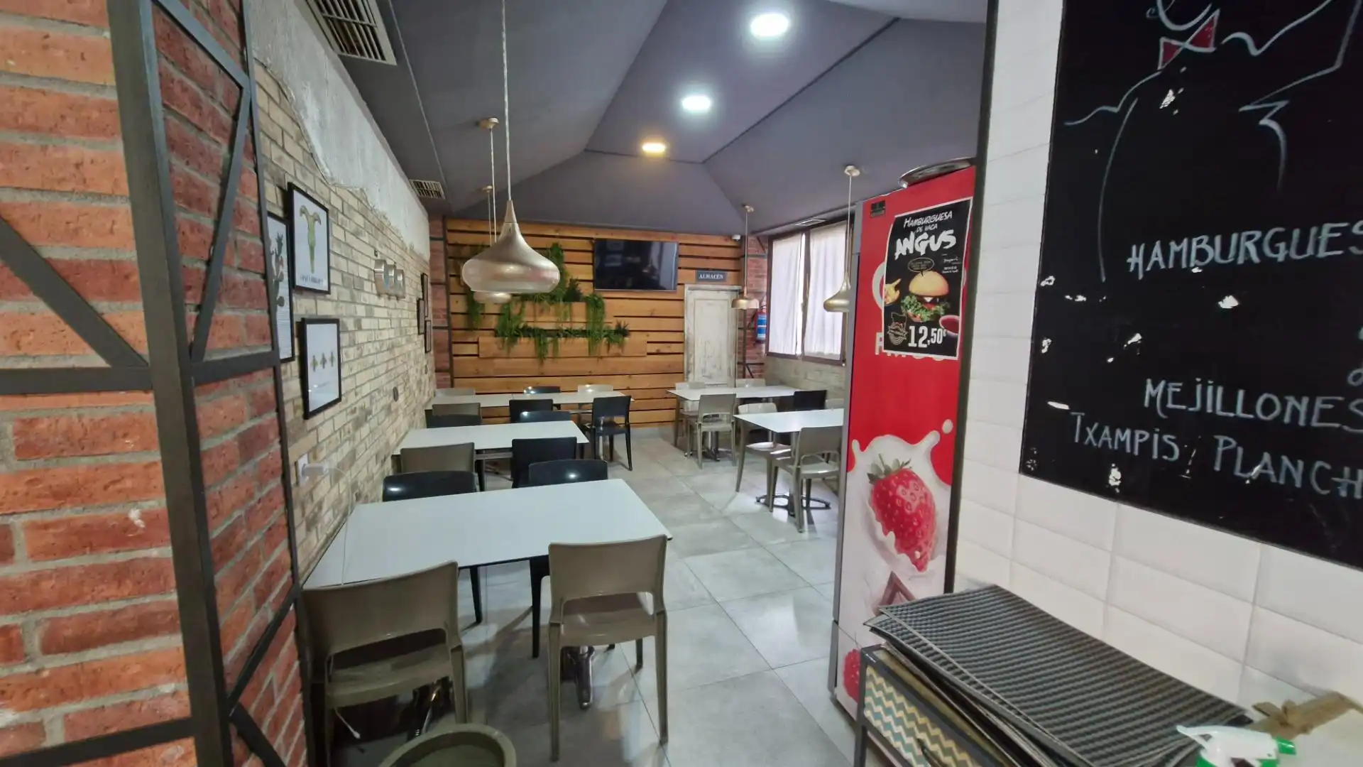 Local en venta en Derio