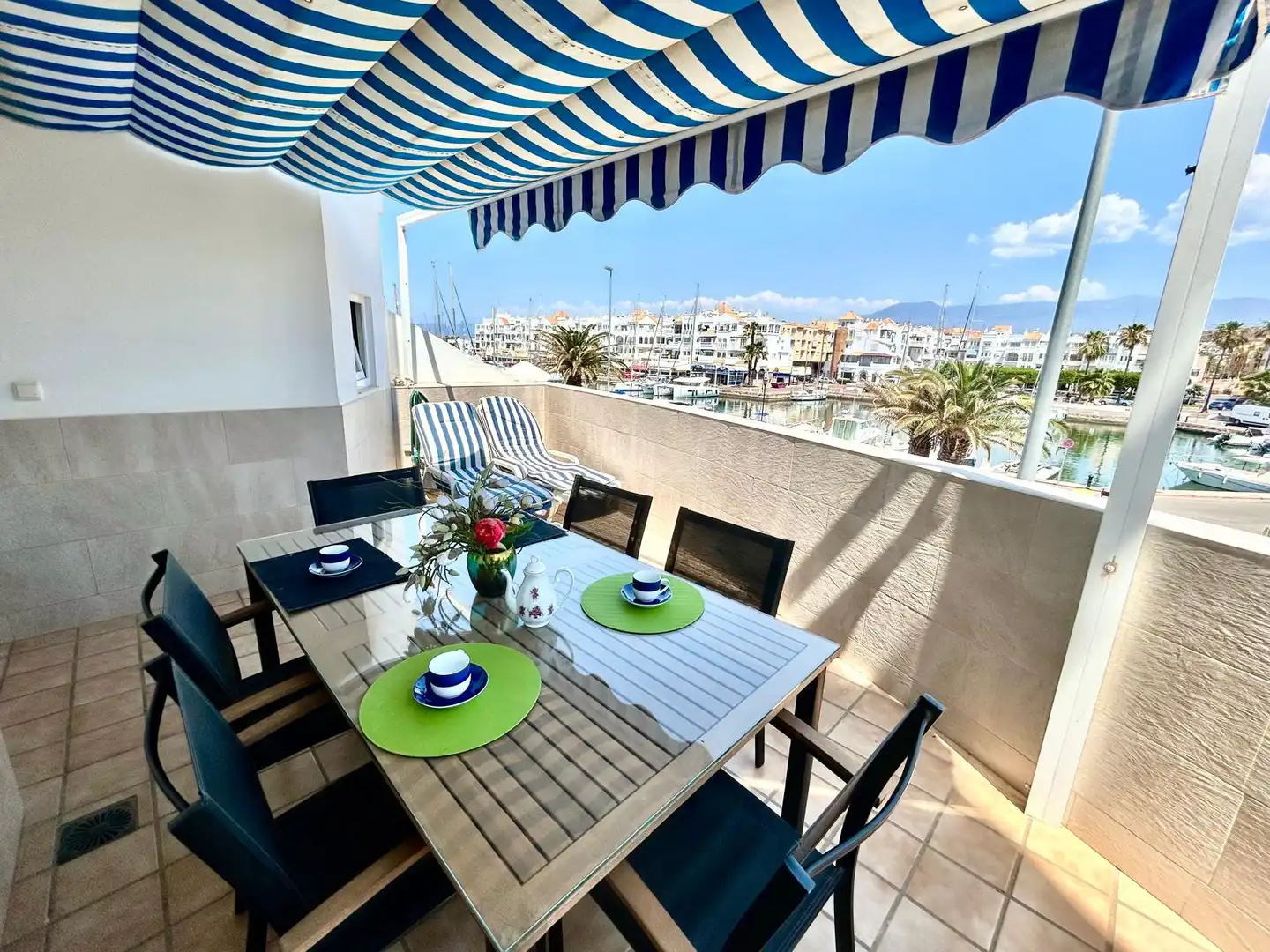 Terrasse von Wohnung zum Verkauf in El Ejido mit Klimaanlage, Heizung und Terrasse