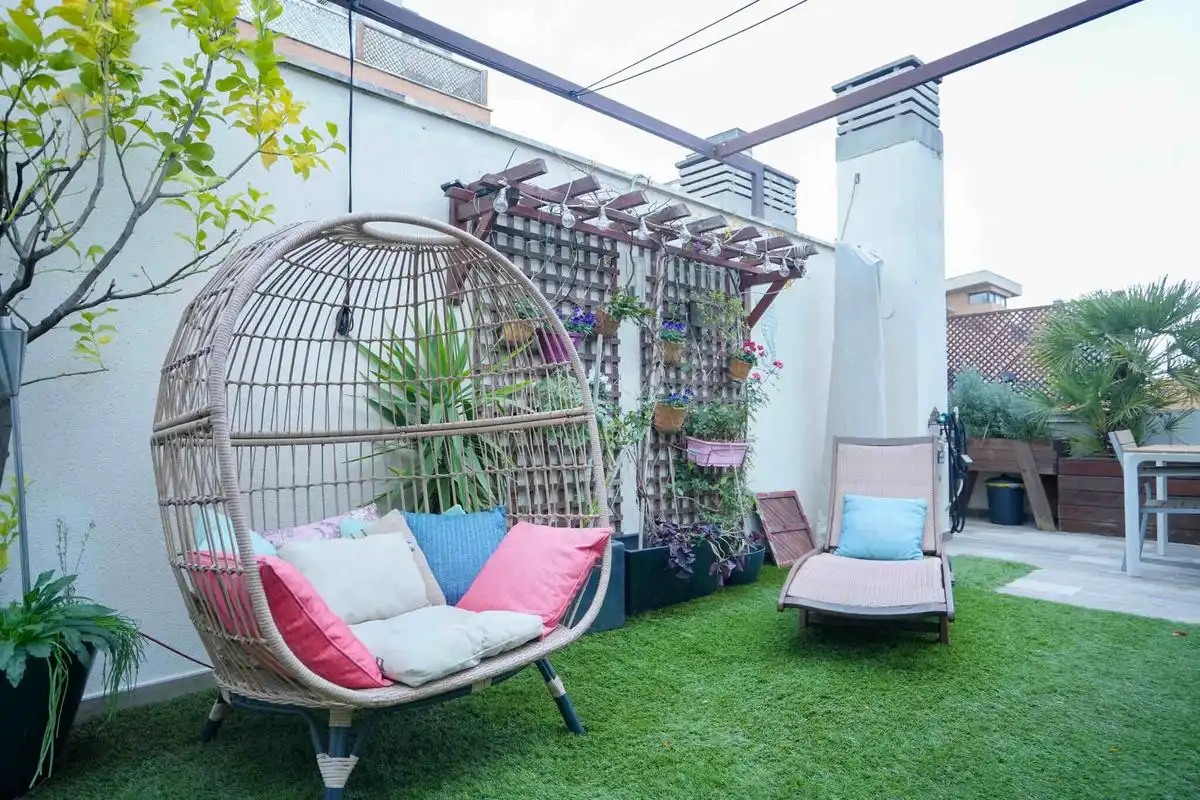 Terrassa de Àtic en venda en Madrid amb Aire condicionat, Calefacció i Jardí privat