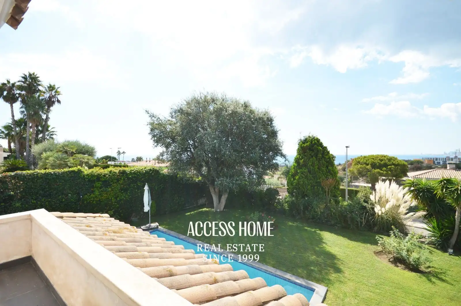 Vista exterior de Casa o chalet en venta en Alella con Aire acondicionado, Calefacción y Terraza