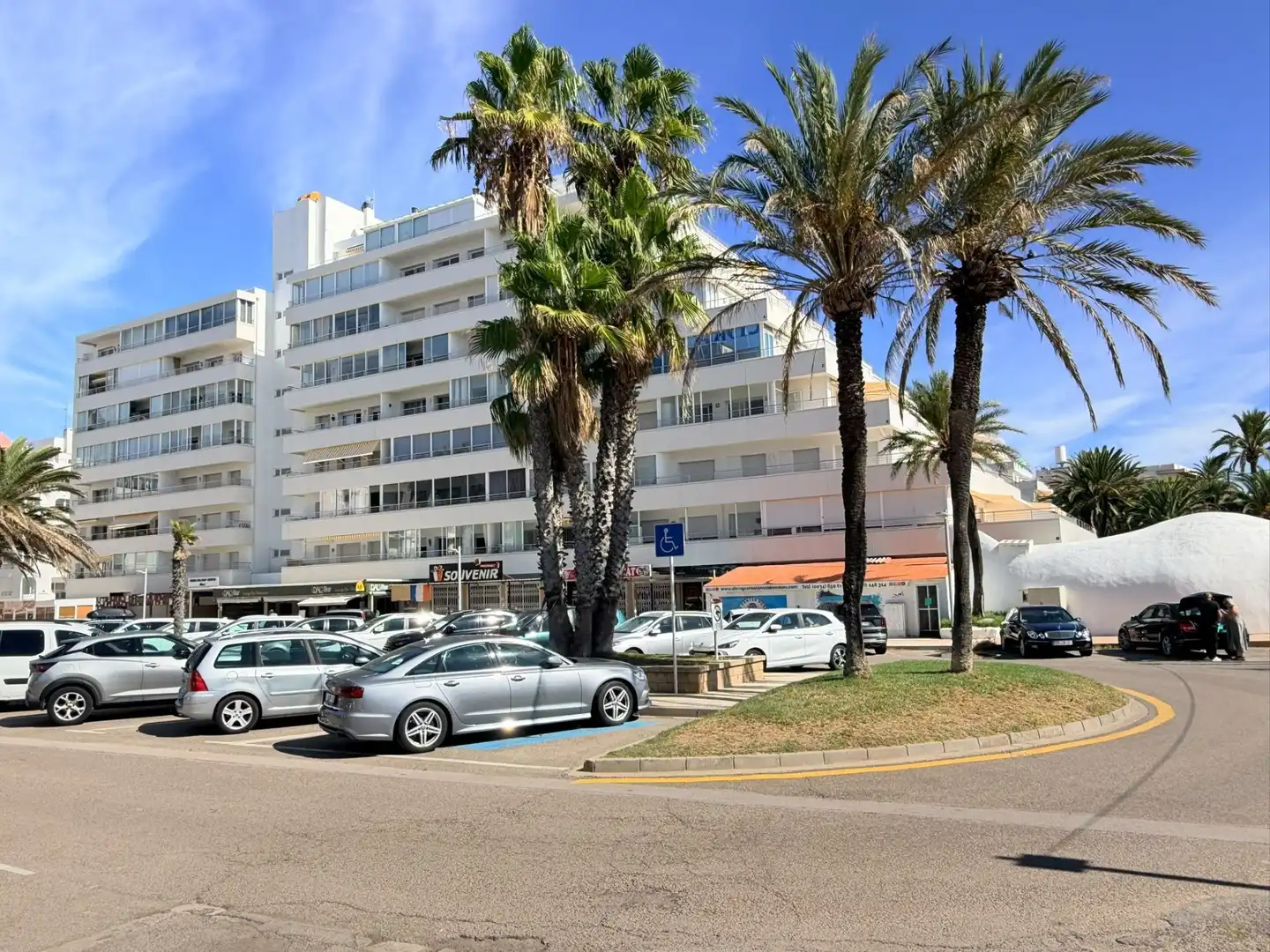 Vista exterior de Apartament en venda en Roses amb Aire condicionat, Calefacció i Terrassa