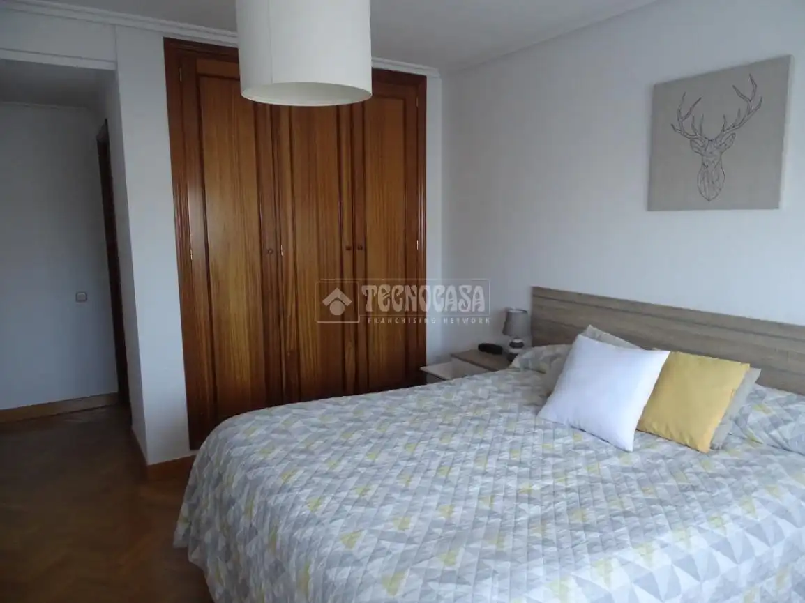 Habitación de Piso en venta en Valladolid con Aire acondicionado y Calefacción