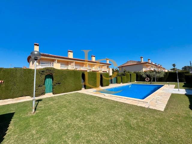 Casa adosada en Venta en Platja de Mont-roig