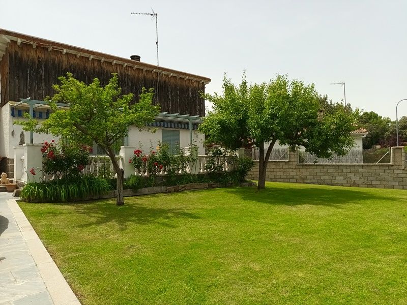 Garden of House or chalet for sale in Maello  with Heating and Furnished
