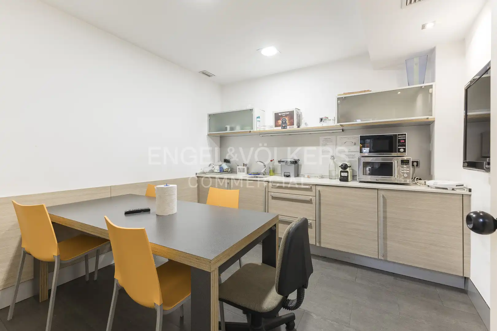 Cuina de Oficina en venda en Barcelona amb Aire condicionat