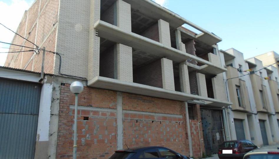 Foto 1 de Edificio en venta en C/ Vint I Vuit, Bonavista, Tarragona