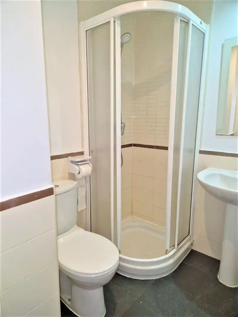 Badezimmer von Wohnung zum Verkauf in Villajoyosa / La Vila Joiosa mit Terrasse, Möbliert und Gemeinschaftspool