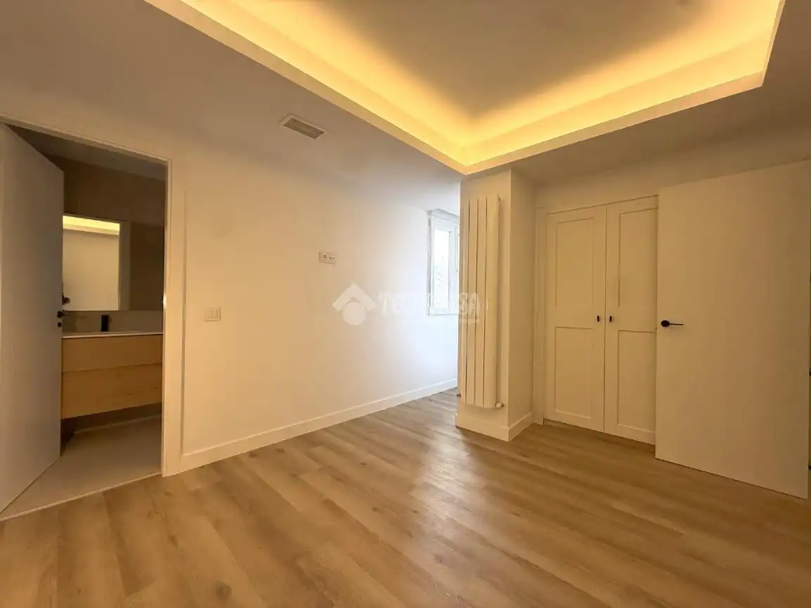 Habitación de Piso en venta en Chamartín