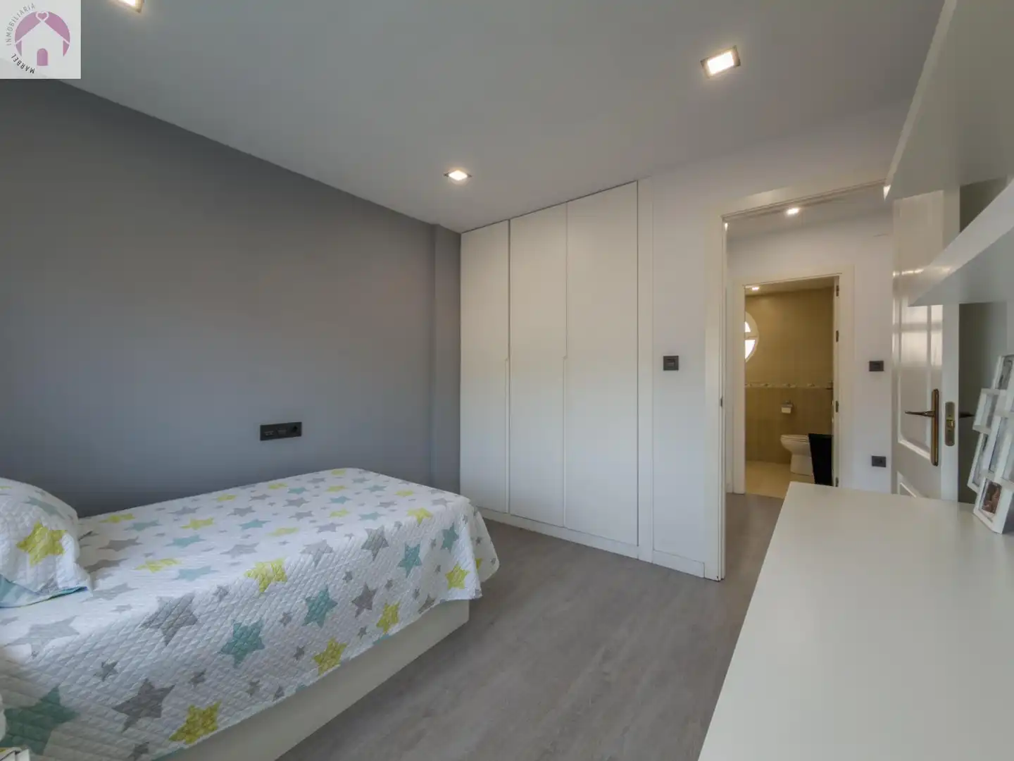 Bedroom of Detached homes for sale in Cenes de la Vega  with Air Conditioner, Heating and Terrace