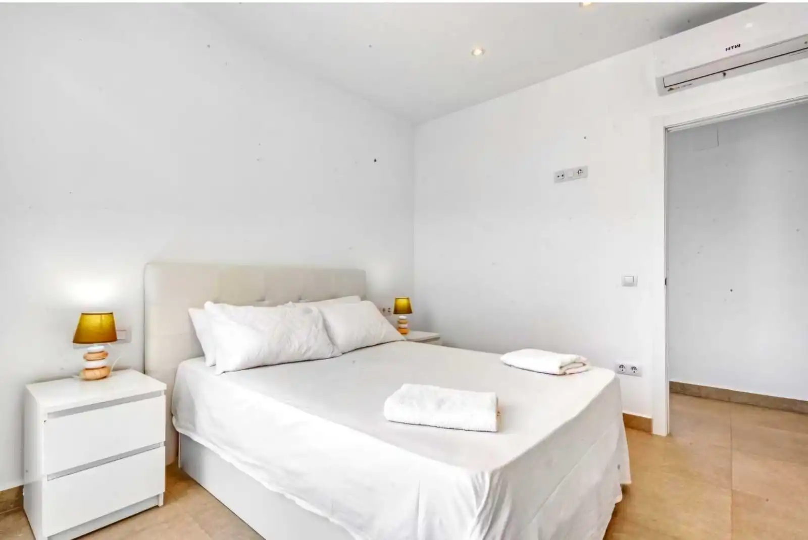 Chalet con piscina en venta en Centro ciudad, imagen 29